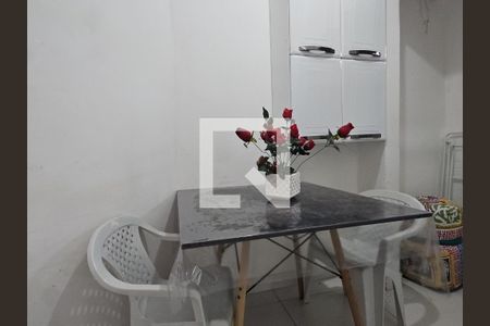 Sala de apartamento para alugar com 1 quarto, 40m² em Candeal, Salvador