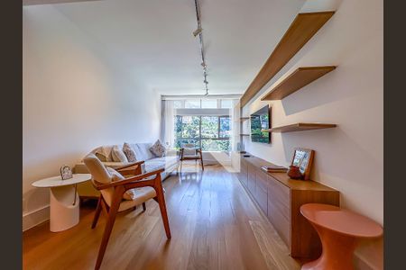 Apartamento para alugar com 3 quartos, 118m² em Cosme Velho, Rio de Janeiro