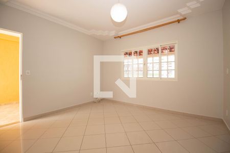 Sala de casa para alugar com 4 quartos, 132m² em Sobradinho I, Brasília