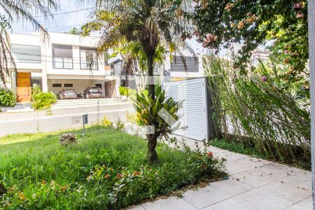 Vista da Sala de casa de condomínio para alugar com 4 quartos, 600m² em Alphaville Residencial Zero, Barueri