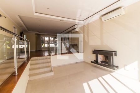 Sala de casa de condomínio para alugar com 4 quartos, 600m² em Alphaville Residencial Zero, Barueri