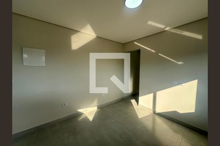 Sala/Cozinha de casa para alugar com 1 quarto, 40m² em Vila Pouso Alegre, Barueri