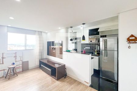 Sala de apartamento para alugar com 2 quartos, 45m² em Loteamento City Jaragua, São Paulo