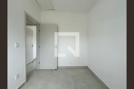 Quarto 2 de apartamento para alugar com 3 quartos, 67m² em Coloninha, Florianópolis