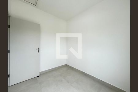 Quarto 2 de apartamento para alugar com 3 quartos, 67m² em Coloninha, Florianópolis