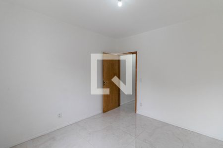Quarto 1 de casa para alugar com 2 quartos, 97m² em Vila Bauab, São Paulo