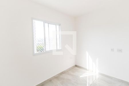 Quarto 1 de casa para alugar com 2 quartos, 34m² em Vila Sul Americana, Carapicuíba