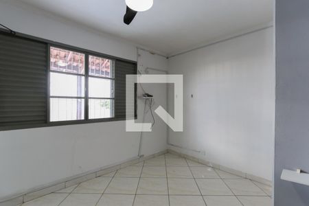 Casa 1 - Quarto de casa para alugar com 4 quartos, 250m² em Jardim Santa Cruz (zona Norte), São Paulo
