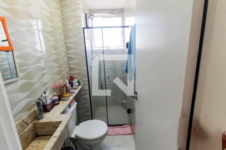 Banheiro de apartamento para alugar com 2 quartos, 44m² em Jardim Maria Duarte, São Paulo