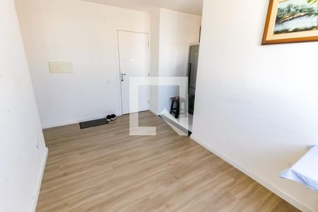 Sala de apartamento para alugar com 2 quartos, 44m² em Jardim Maria Duarte, São Paulo