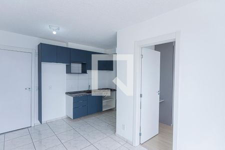 Sala, cozinha e área de serviço de apartamento para alugar com 2 quartos, 39m² em Vila Pirituba, São Paulo