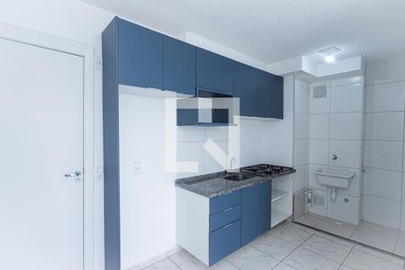 Sala, cozinha e área de serviço de apartamento para alugar com 2 quartos, 39m² em Vila Pirituba, São Paulo