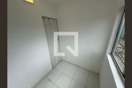Quarto de apartamento para alugar com 1 quarto, 30m² em Qs 14, Brasília