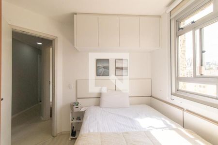 Quarto 2 de apartamento para alugar com 3 quartos, 75m² em Água Verde, Curitiba