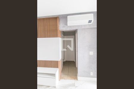 Corredor de apartamento para alugar com 2 quartos, 72m² em Centro de Apoio I (alphaville), Santana de Parnaíba