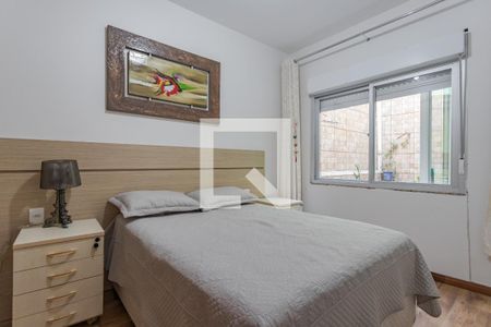 Quarto 2 de apartamento para alugar com 2 quartos, 95m² em Floresta, Porto Alegre