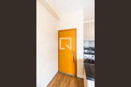 Entrada de apartamento para alugar com 2 quartos, 58m² em Alphasitio, Santana de Parnaíba