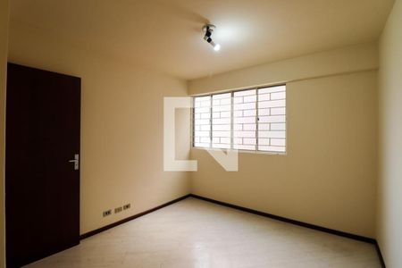 Quarto 1 de apartamento para alugar com 3 quartos, 133m² em Água Verde, Curitiba