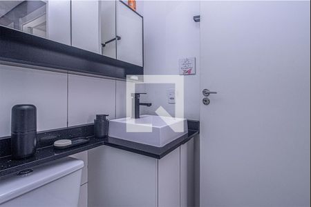 banheiro social_3 de apartamento para alugar com 2 quartos, 39m² em Jardim Imperador (zona Sul), São Paulo