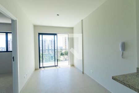 Sala/Cozinha de apartamento para alugar com 1 quarto, 35m² em Água Verde, Curitiba
