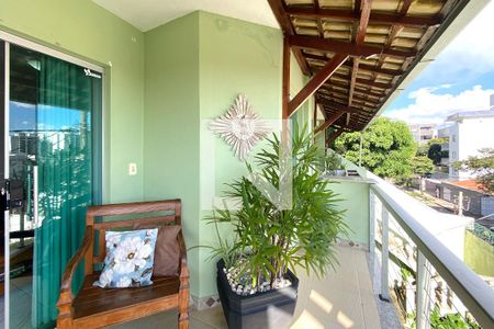 Varanda da Sala de casa para alugar com 4 quartos, 300m² em Ouro Preto, Belo Horizonte