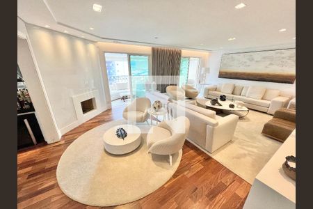 Sala de apartamento para alugar com 3 quartos, 320m² em Água Fria, São Paulo