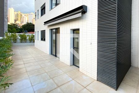 Varanda de apartamento para alugar com 2 quartos, 145m² em Sion, Belo Horizonte