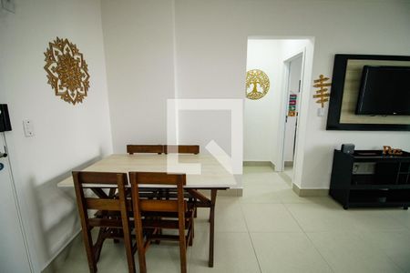 Sala de apartamento para alugar com 1 quarto, 54m² em Real, Praia Grande