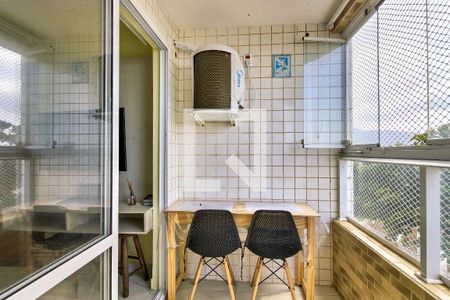 Sacada de apartamento para alugar com 1 quarto, 40m² em Balneario Flórida, Praia Grande