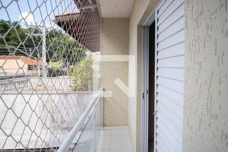 VARANDA DO QUARTO 1 de casa para alugar com 2 quartos, 85m² em Vila Romero, São Paulo