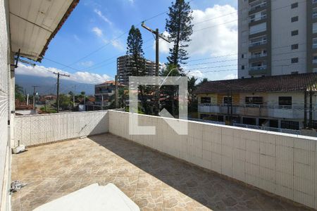 Sacada de casa para alugar com 2 quartos, 135m² em Vilamar, Praia Grande
