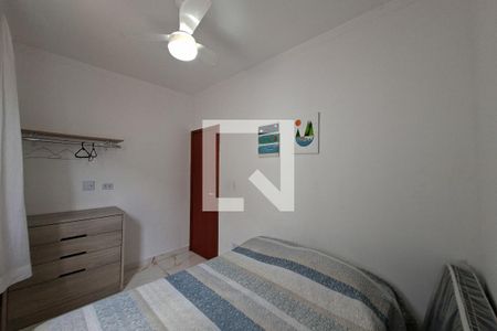 Quarto de casa de condomínio para alugar com 2 quartos, 55m² em Jardim Imperador, Praia Grande