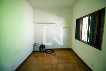 Casa para alugar com 3 quartos, 150m² em Nova Mirim, Praia Grande