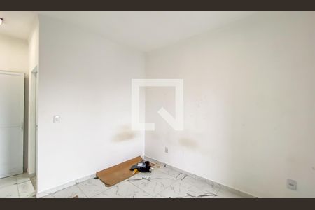 Suite de casa para alugar com 3 quartos, 134m² em Vila Uniao (zona Leste), São Paulo