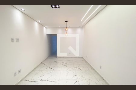 Sala de casa para alugar com 3 quartos, 134m² em Vila Uniao (zona Leste), São Paulo