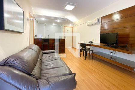 Sala de apartamento para alugar com 1 quarto, 50m² em Savassi, Belo Horizonte