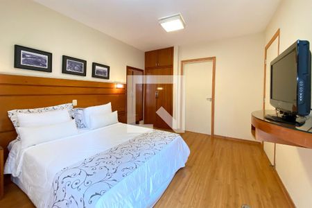 Suite de apartamento para alugar com 1 quarto, 50m² em Savassi, Belo Horizonte