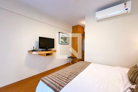 Suite de apartamento para alugar com 1 quarto, 42m² em Savassi, Belo Horizonte