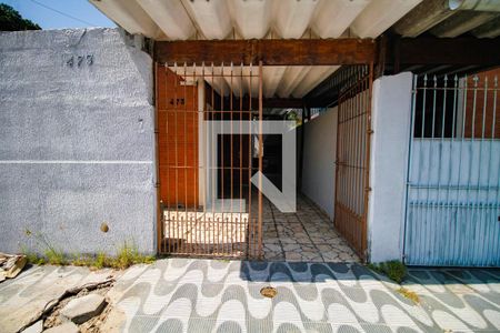 Fachada de casa para alugar com 1 quarto, 56m² em Maracanã, Praia Grande