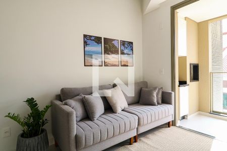 Sala de apartamento para alugar com 2 quartos, 74m² em Jurerê, Florianópolis