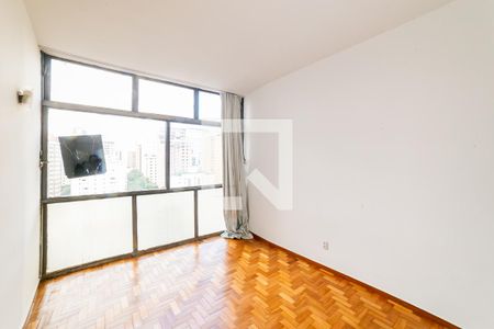 Quarto de apartamento para alugar com 1 quarto, 67m² em Funcionários, Belo Horizonte