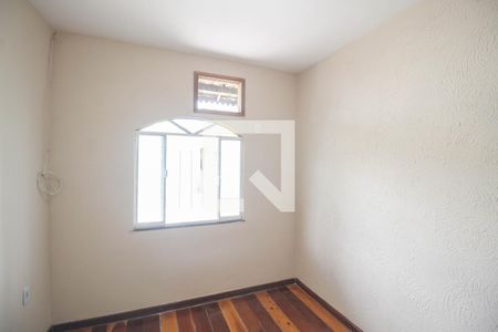 Quarto 1 de casa para alugar com 2 quartos, 55m² em Areia Branca, Belford Roxo