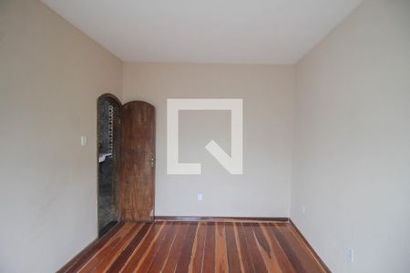 Sala de casa para alugar com 2 quartos, 55m² em Areia Branca, Belford Roxo