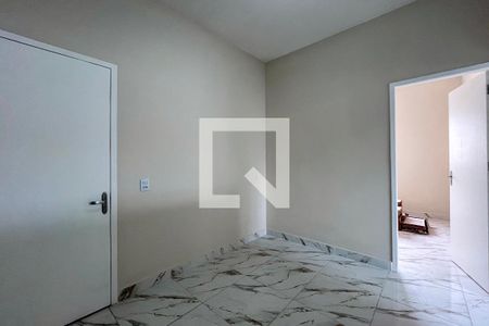Sala de casa de condomínio para alugar com 2 quartos, 60m² em Vila Conde do Pinhal, São Paulo