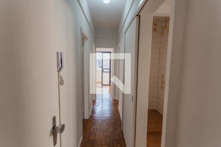 Corredor de apartamento para alugar com 3 quartos, 110m² em Cidade Nova, Belo Horizonte