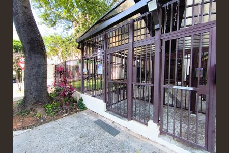 Apartamento para alugar com 67m², 3 quartos e 1 vaga Apartamento para alugar com 67m², 3 quartos e 1 vagaFachada + Plaquinha