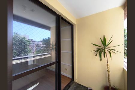 Apartamento para alugar com 67m², 3 quartos e 1 vaga Apartamento para alugar com 67m², 3 quartos e 1 vagaVaranda da Sala