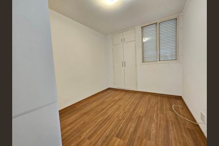 Quarto 1 de apartamento para alugar com 3 quartos, 96m² em Jardim das Acácias, São Paulo