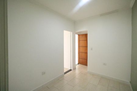 Casa à venda com 112m², 2 quartos e 1 vaga Casa à venda com 112m², 2 quartos e 1 vagaSala