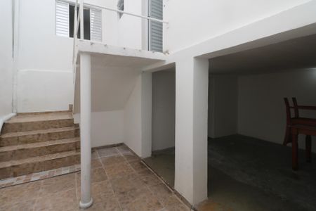 Casa à venda com 112m², 2 quartos e 1 vaga Casa à venda com 112m², 2 quartos e 1 vagaQuintal - Churrasqueira - Area de Serviço